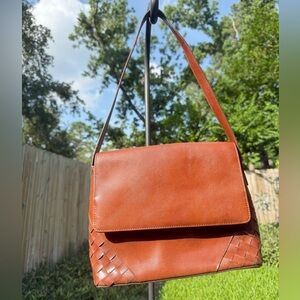 ▶️ Nine West ◀️ Small/Medium Brown Vegan Leather Flap Woven Shoulder Satchel